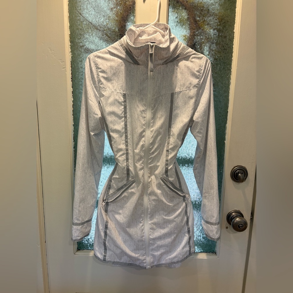 MPG Black Performance Label Lightweight jacket with Drawstring waist